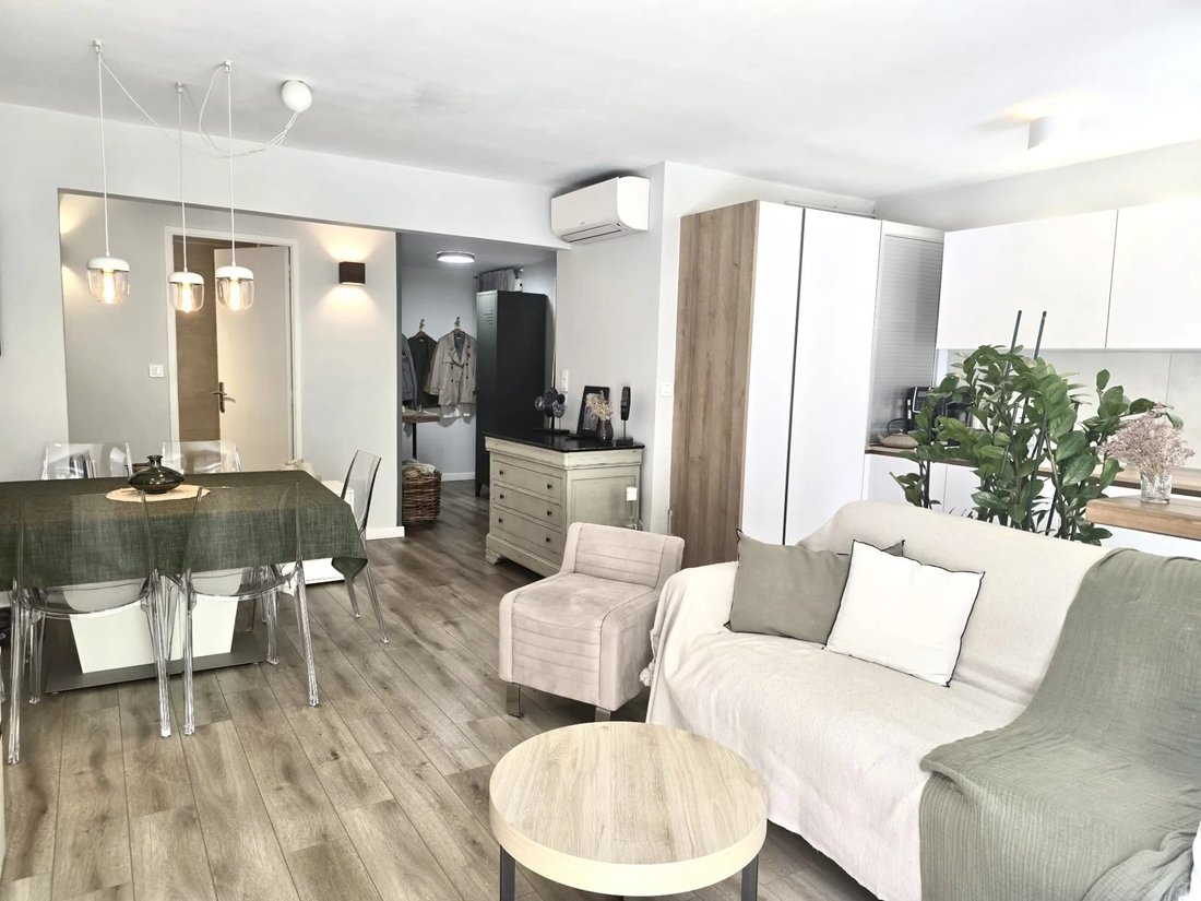 Appartamento a Vallergues, Cannes, Francia 2 - 19090109
