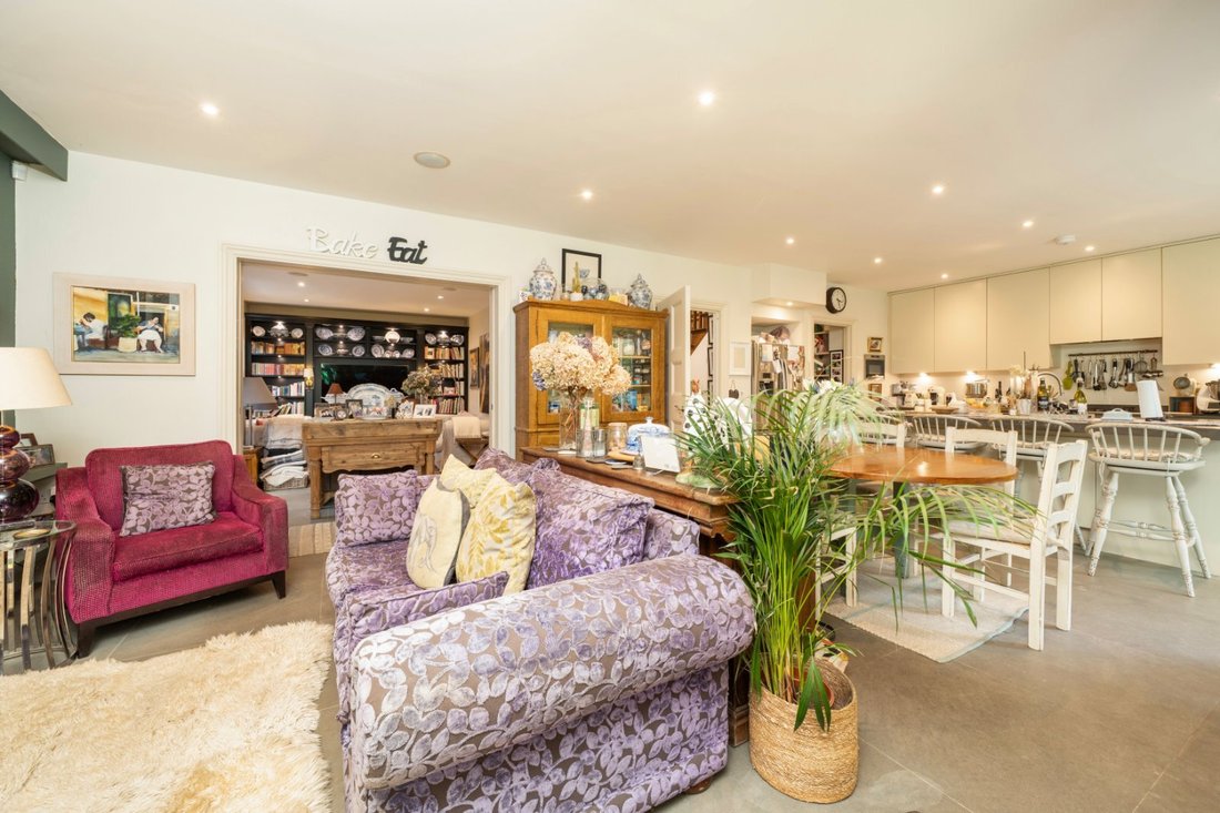 House in Wimbledon, Merton, England 3 - 19087468