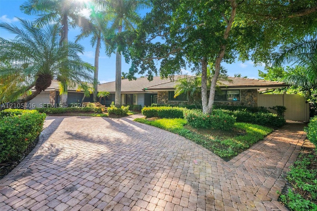 Maison à Hallandale Beach, Floride, États-Unis 1 - 19089706