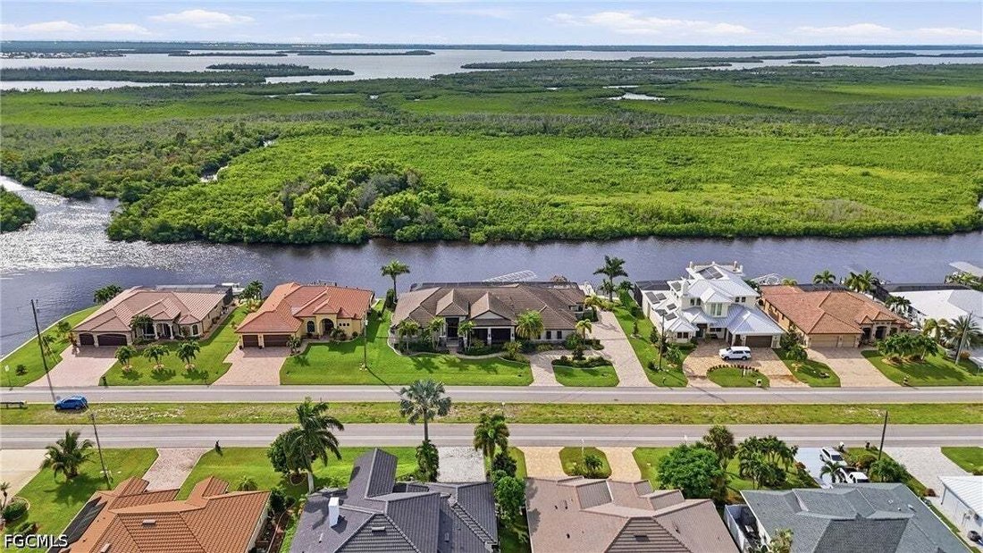 House in Cape Coral, Florida, United States 5 - 19089882