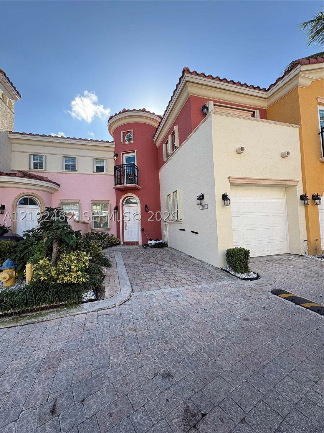 Maison de ville à Golden Beach, Floride, États-Unis 1 - 19089735