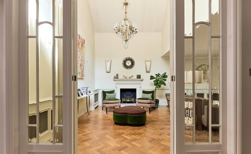 Haus in Holland Park, Kensington und Chelsea, England 1