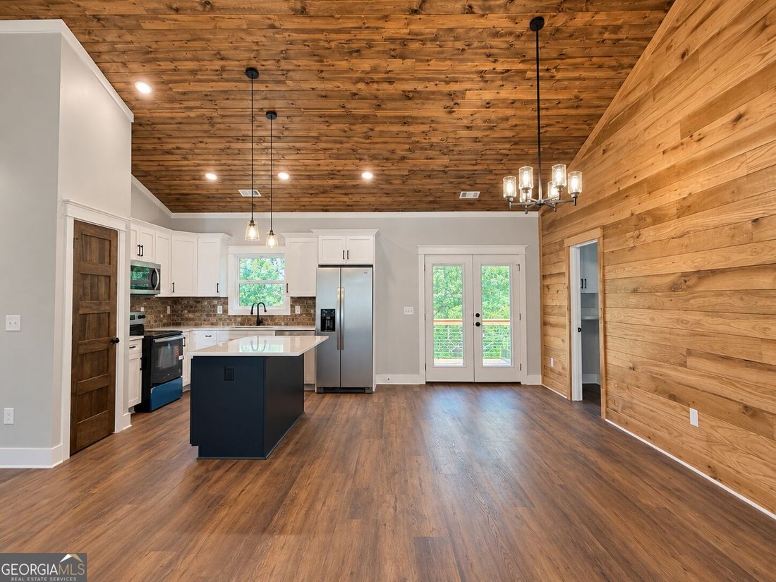 House in Clarkesville, Georgia, United States 5 - 19090410