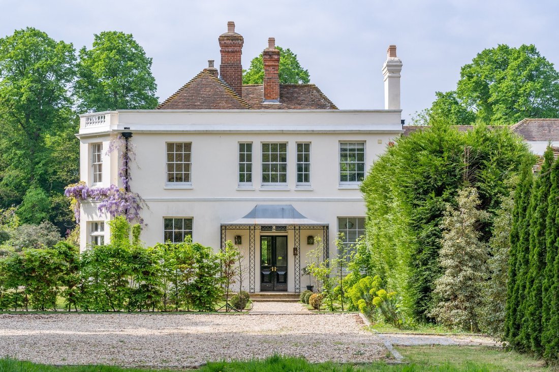 Haus in Hurst (St Nicholas Hurst), St. Nicholas, Hurst, England 3 - 19087496