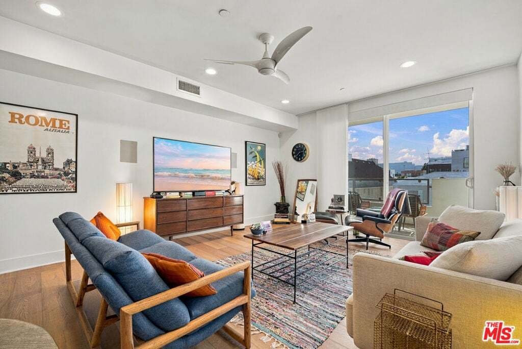 Appartement à West Hollywood, Californie, États-Unis 4 - 19090033