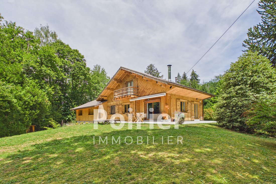 Casa en Bons-en-Chablais, Auvernia-Ródano-Alpes, Francia 1 - 19088062