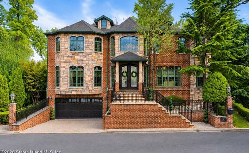 House in New York, New York, United States 1
