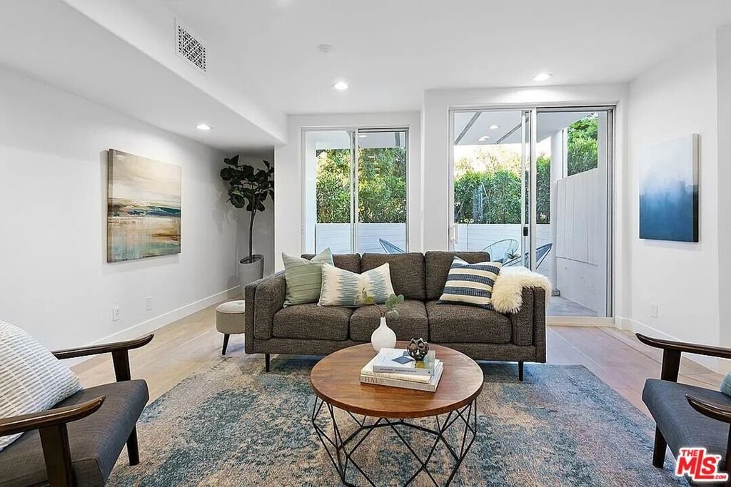 Andere in Santa Monica, Kalifornien, Vereinigte Staaten 3 - 19090036