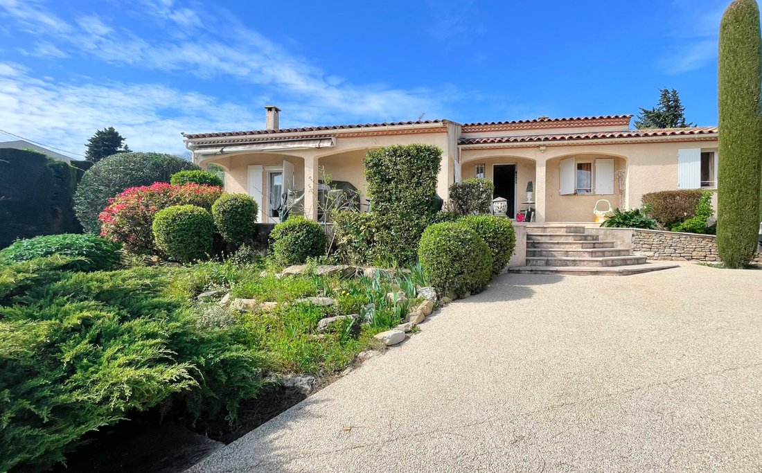 Villa à Uzès, Occitanie, France 2 - 19087696