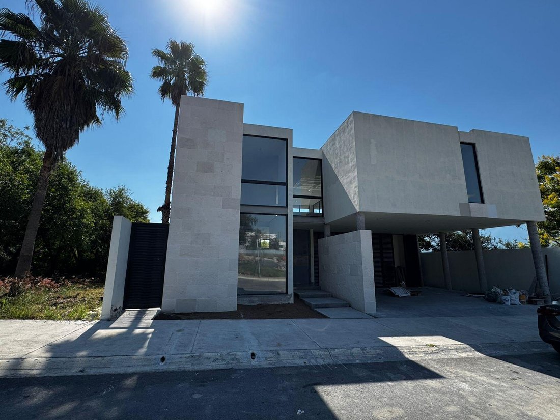Casa en Monterrey, Nuevo León, México 1 - 19088773