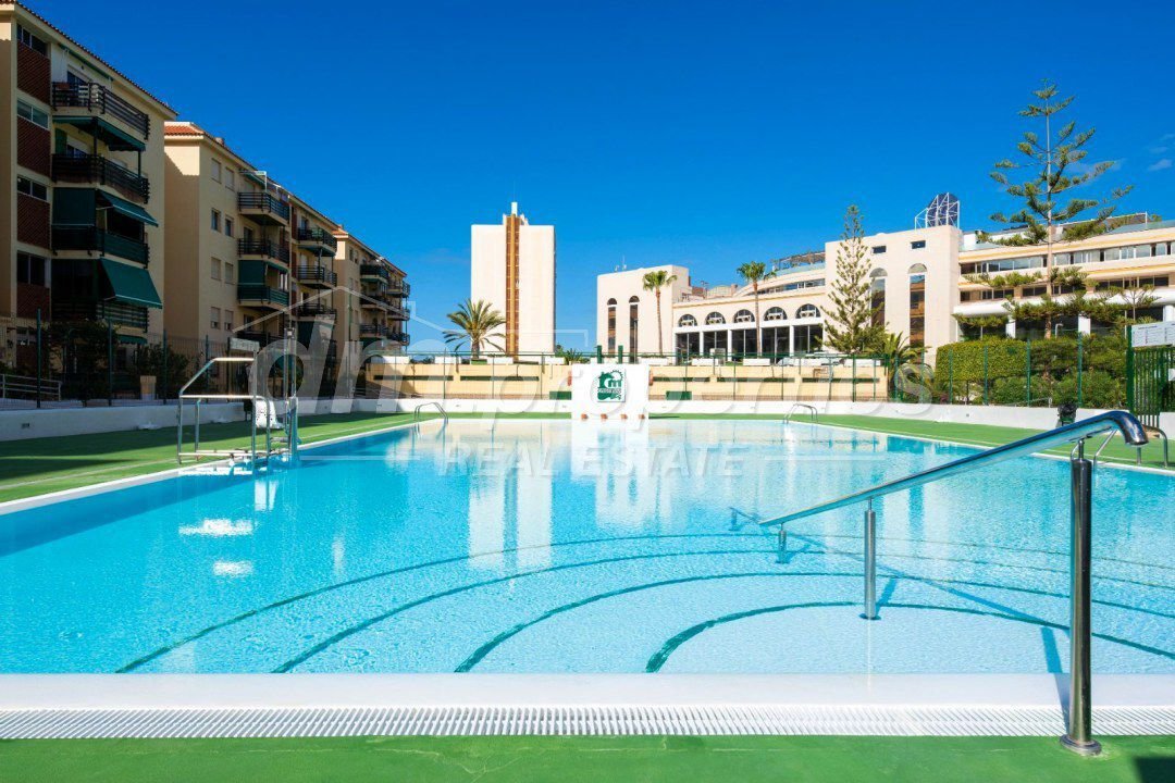 Penthouse en Los Cristianos, Canarias, España 1 - 19086894