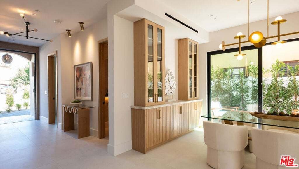 House in Los Angeles, California, United States 5 - 19090046