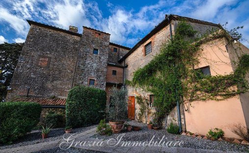 Tenuta a Casale Marittimo, Toscana, Italia 1