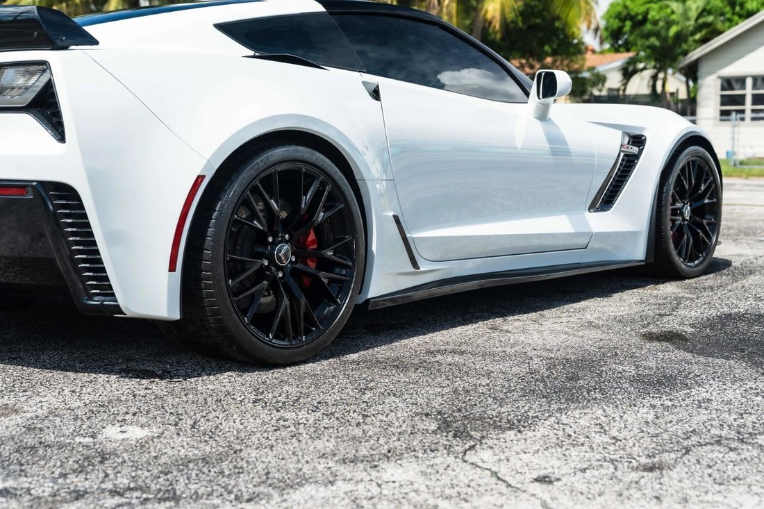 Coupe in Boynton Beach, FL, United States 5 - 19091061