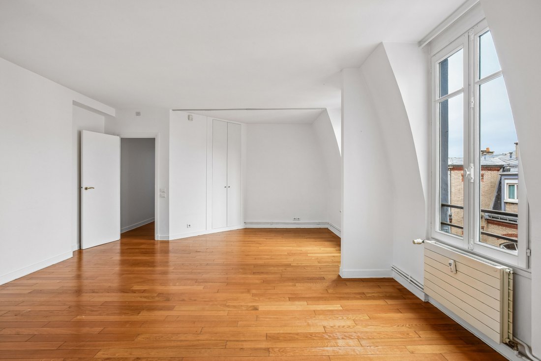 Appartement à Elysées-Madeleine, Paris 8e Arrondissement, Paris 2 - 19087484