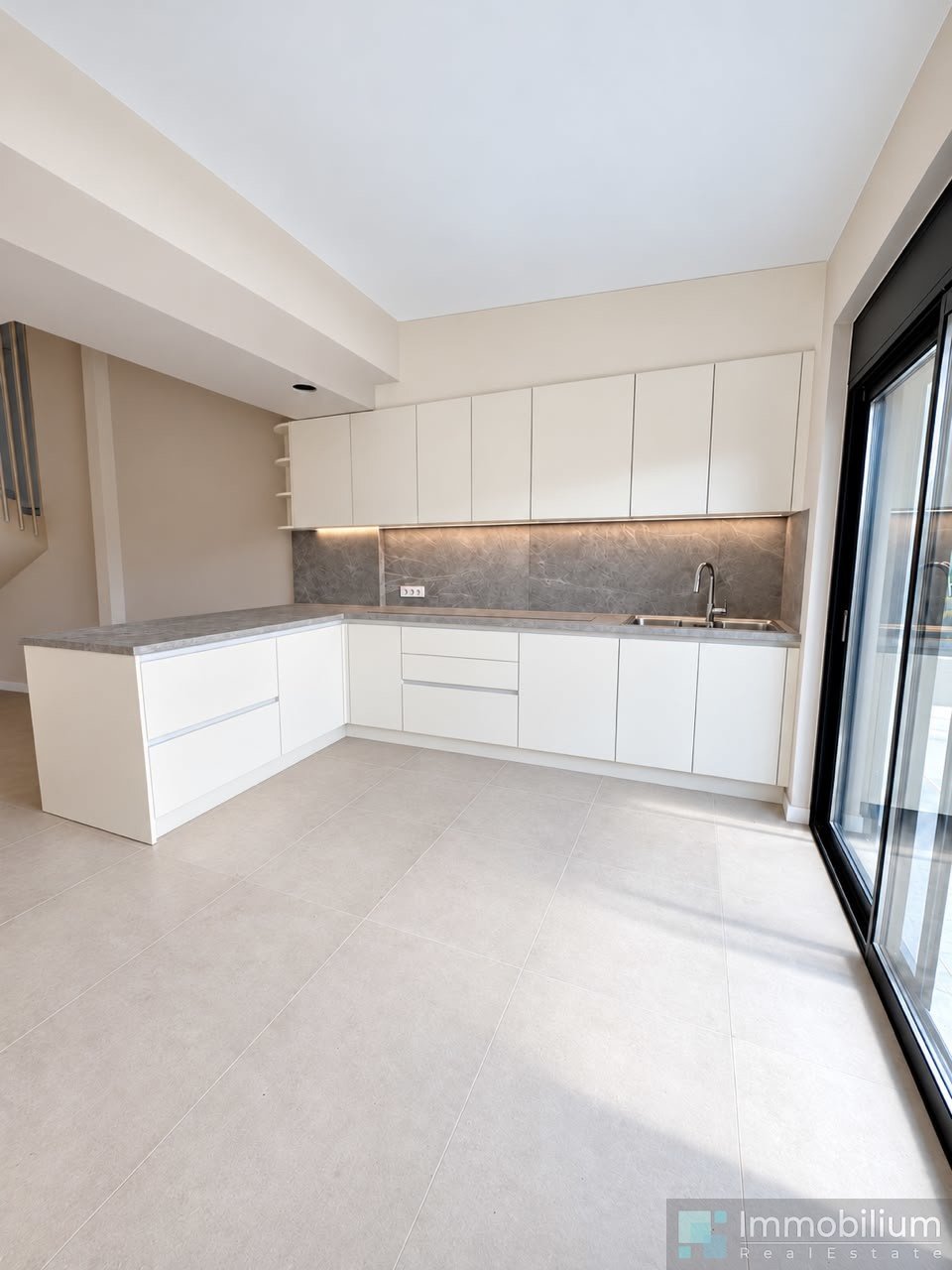 Appartamento a South Athens, Attica, Grecia 2 - 19087160