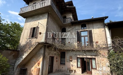 Villa in Manerbio, Lombardei, Italien 1