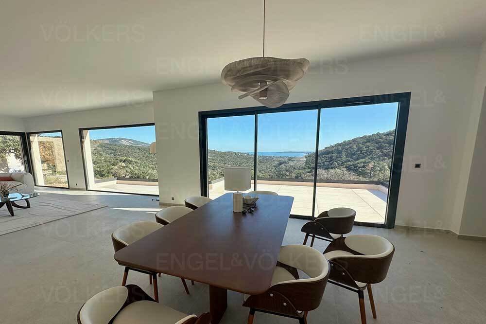 House in Grimaud, Provence-Alpes-Côte d'Azur, France 2 - 19087706