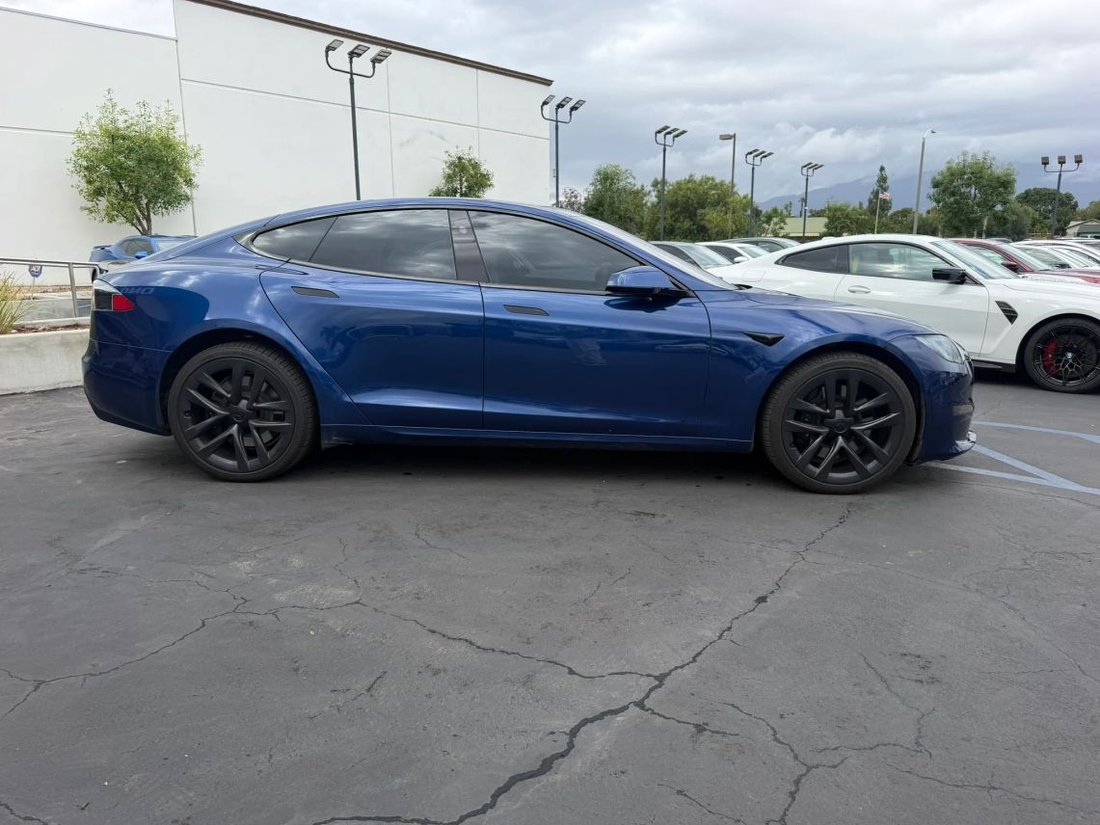 Sedan in Ontario, CA, United States 4 - 19091096