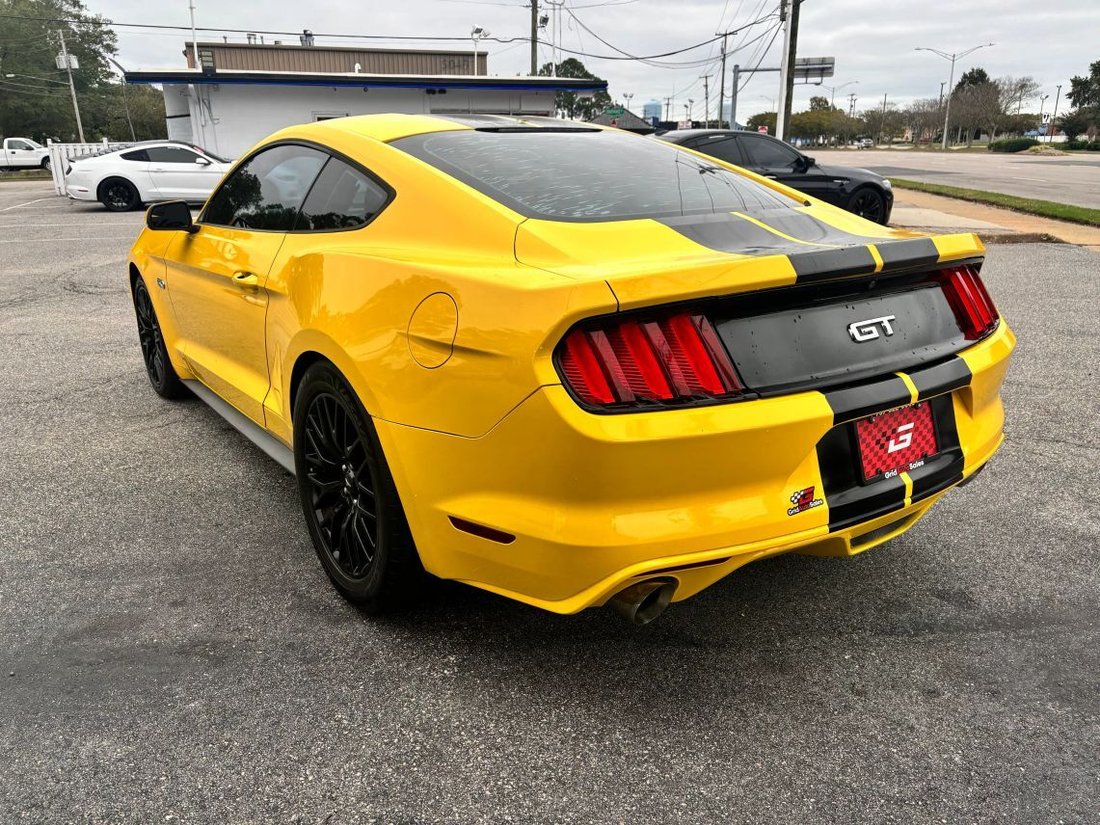 Coupe in Virginia Beach, VA, United States 5 - 19091222