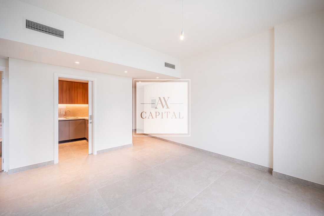 Apartment in Al Barsha South 3, Al Barsha, Dubai 1 - 19087587