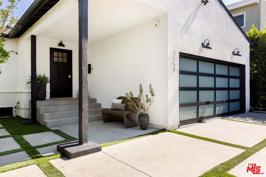 House in Los Angeles, California, United States 4 - 19090024