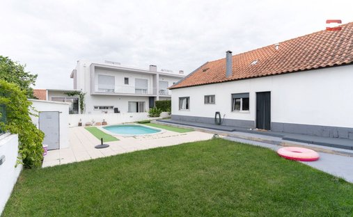 Villa in Fernao Ferro, Setubal, Portugal 1