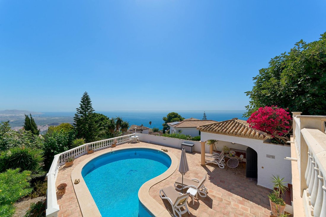 Villa in Salobreña, Andalusien, Spanien 2 - 16987466