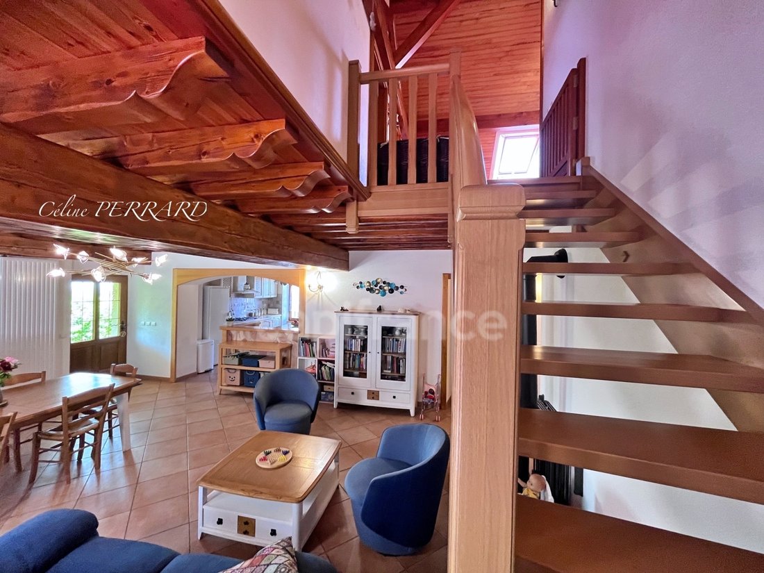 House in Saint-Cergues, Auvergne-Rhône-Alpes, France 3 - 19088223