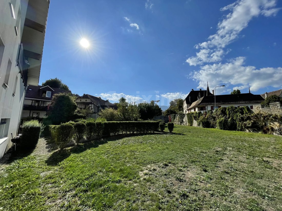 Casa en Colombier (NE), Milvignes, Suiza 1 - 19087649