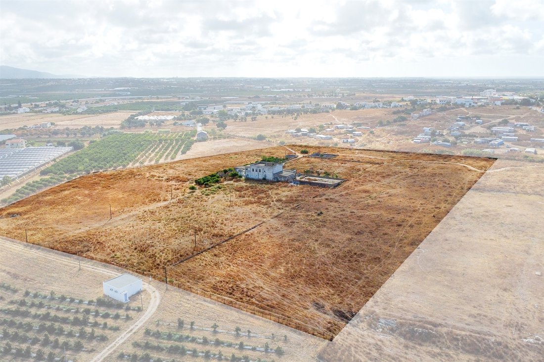 Terreno en Faro (Se y Sao Pedro), Algarve, Portugal 1 - 19091800