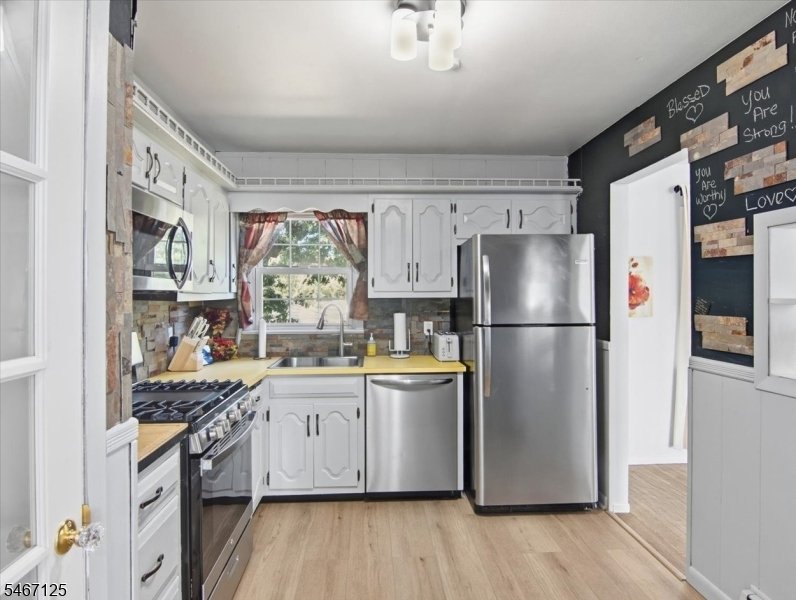 House in Metuchen, New Jersey, United States 5 - 19091546