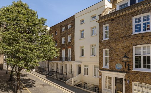 Townhouse in Mayfair, Westminster, England 1