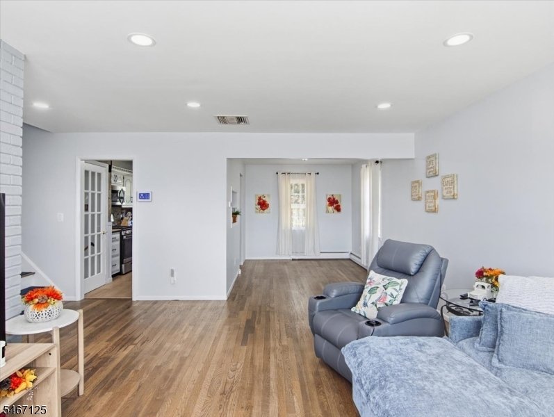 House in Metuchen, New Jersey, United States 3 - 19091546