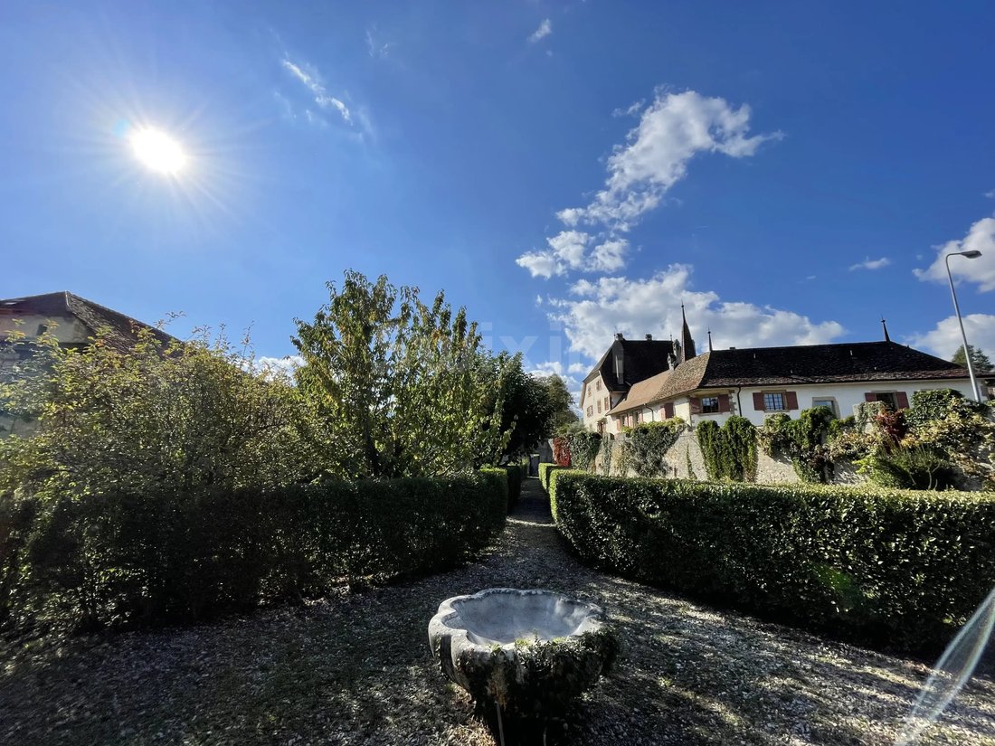 Casa en Colombier (NE), Milvignes, Suiza 2 - 19087649