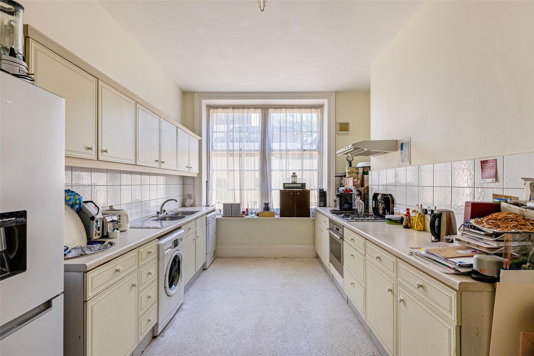 Townhouse in Brompton, Kensington And Chelsea, England 2 - 19092072