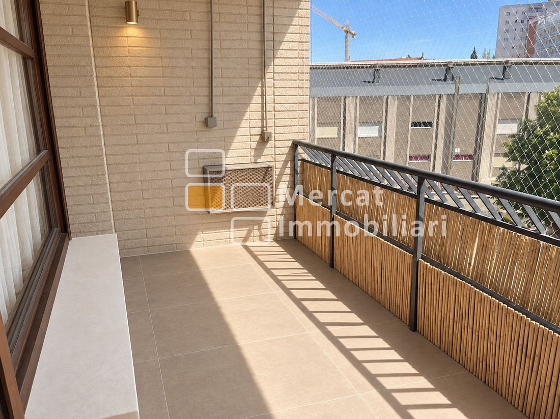 Wohnung in Sarrià-Sant Gervasi, Barcelona, Spanien 4 - 19086924