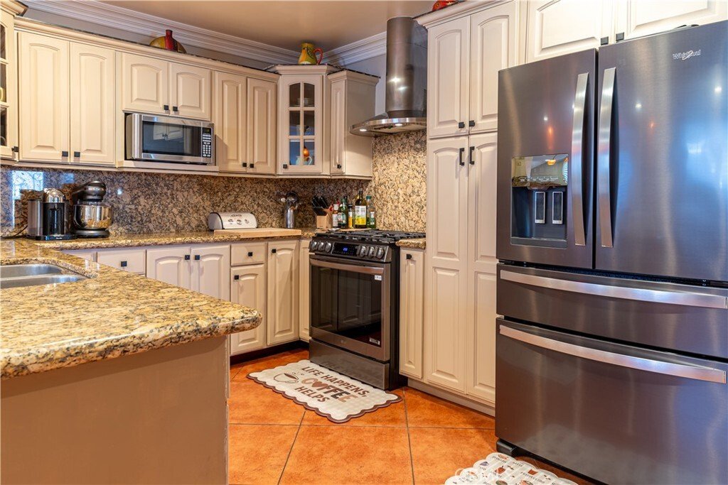 House in Downey, California, United States 3 - 19091616