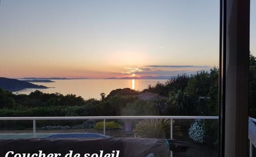 Villa en Hyères, Provenza-Alpes-Costa Azul, Francia 1