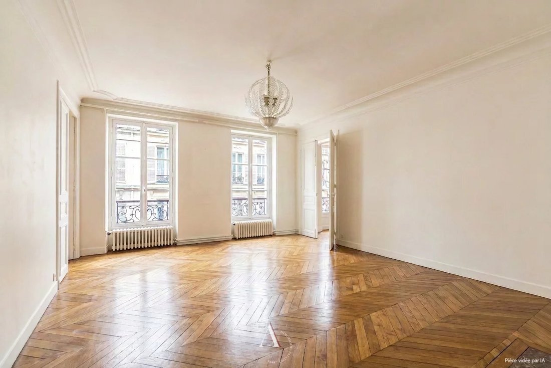 Appartamento a Clichy-Trinité, Paris 9e Arrondissement, Parigi 1 - 19087531