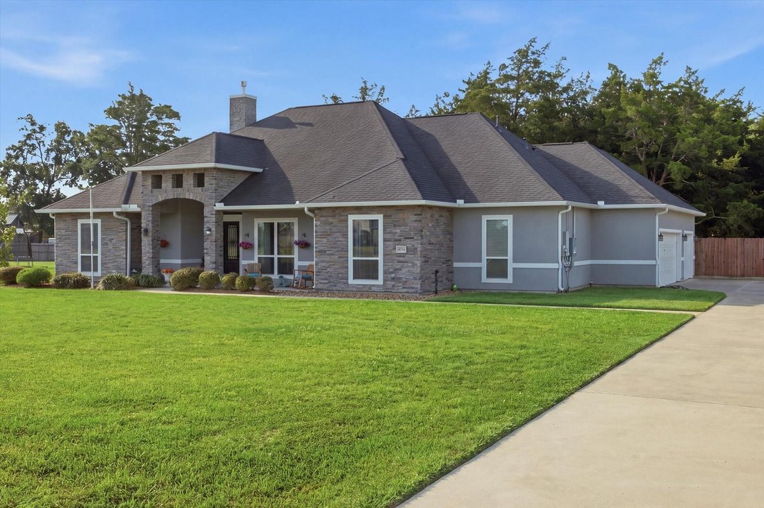 House in Baytown, Texas, United States 3 - 19090305