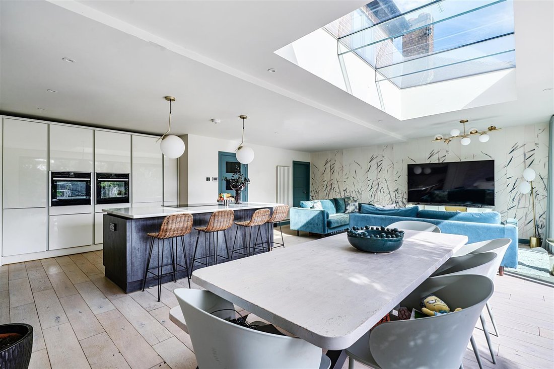 Haus in Maidenhead, England 2 - 19089334