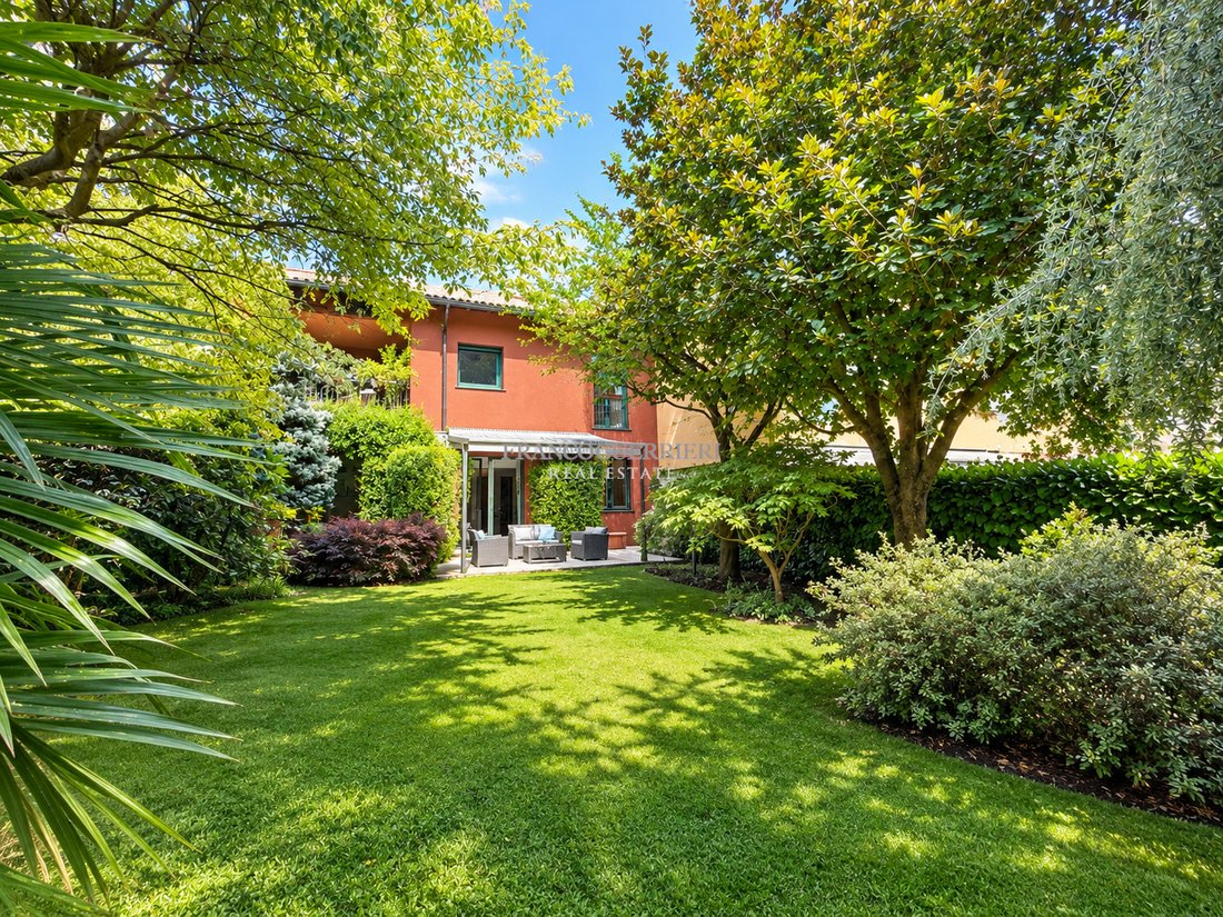 Appartement à Lesmo, Lombardie, Italie 1 - 19087364