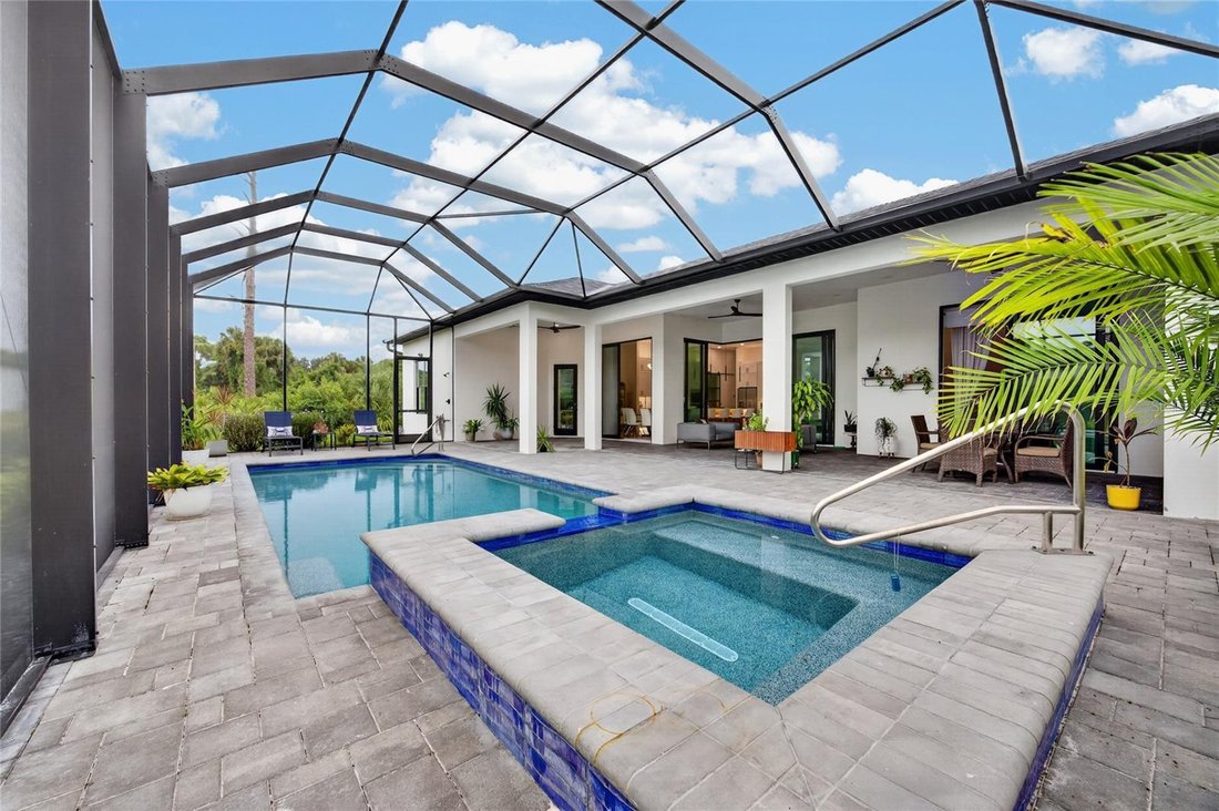 Casa en Port Charlotte, Florida, Estados Unidos 3 - 19089811