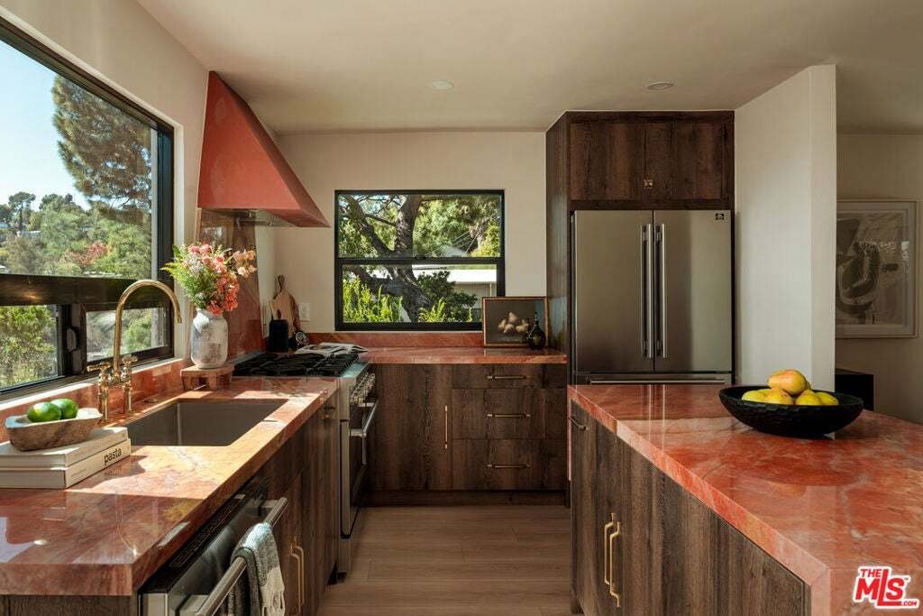 House in Los Angeles, California, United States 4 - 19090027