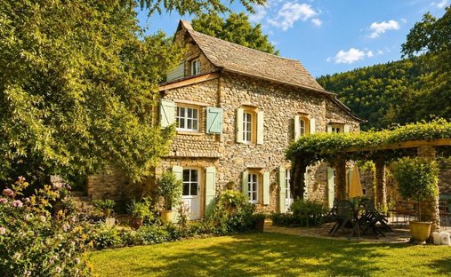 Casa en Florac, Florac Trois Rivières, Francia 1