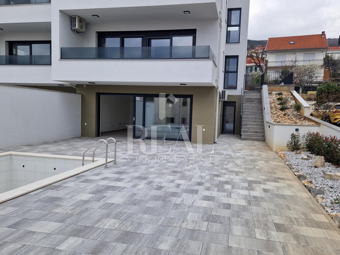 Apartment in Grad Crikvenica, Primorje-Gorski Kotar County, Croatia 1 - 19089818