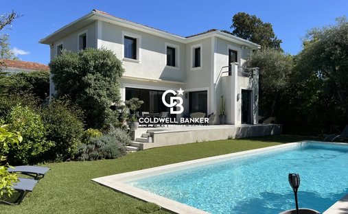 Villa in Pont du Lys-Antibes les Pins, Antibes, Frankreich 1