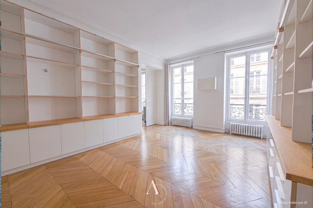 Appartamento a Clichy-Trinité, Paris 9e Arrondissement, Parigi 2 - 19087531