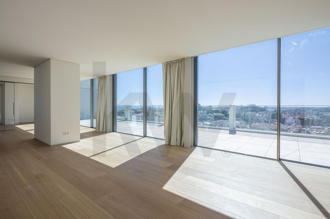Apartment in Areeiro, Lisbon, Portugal 2 - 19088620